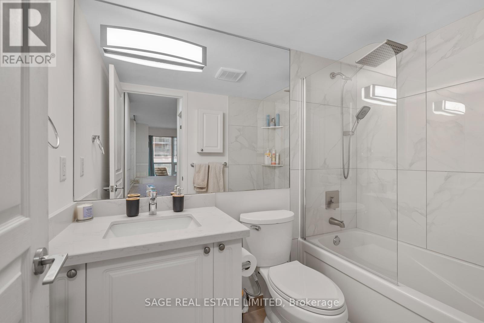 815 - 18 Yonge Street, Toronto, Ontario  M5E 1Z8 - Photo 24 - C13512682