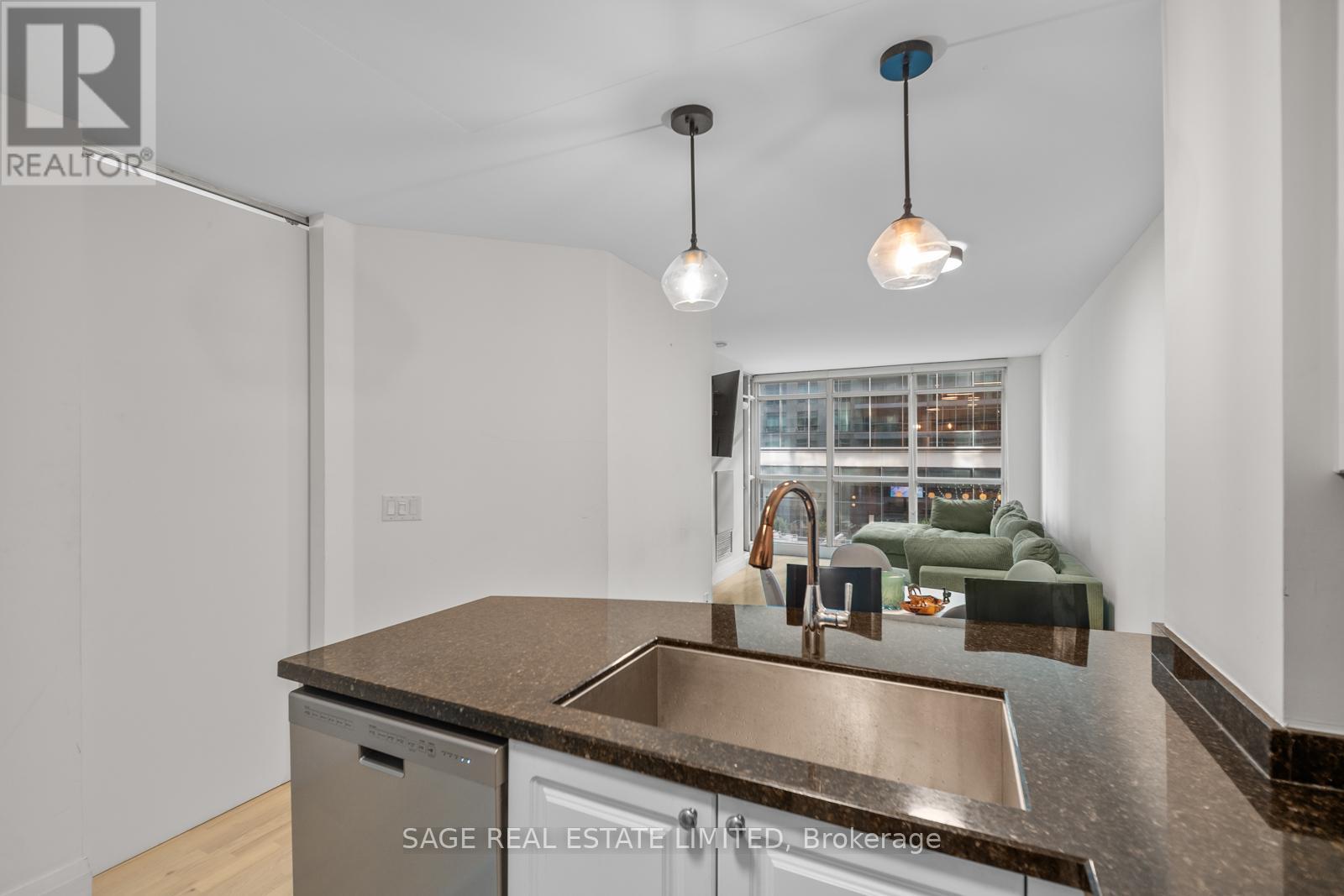 815 - 18 Yonge Street, Toronto, Ontario  M5E 1Z8 - Photo 6 - C13512682