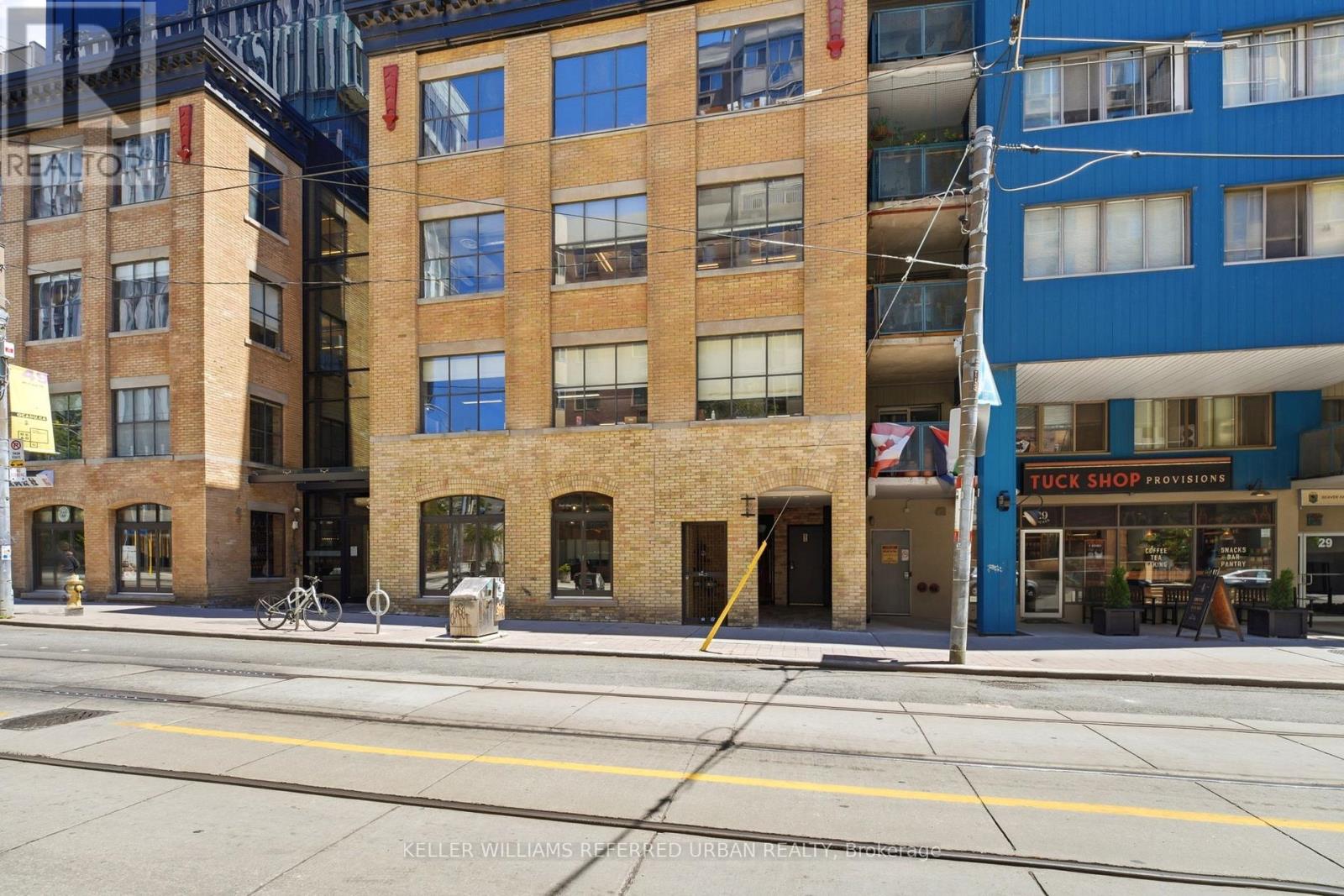 #110 - 35 Mccaul Street, Toronto, Ontario  M5T 1V7 - Photo 2 - C13512728