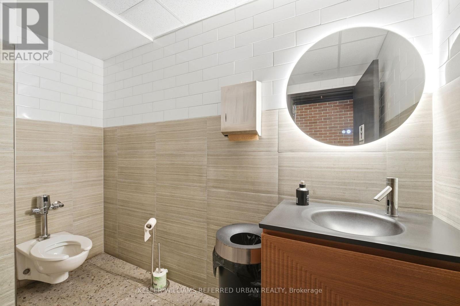 #110 - 35 Mccaul Street, Toronto, Ontario  M5T 1V7 - Photo 22 - C13512728