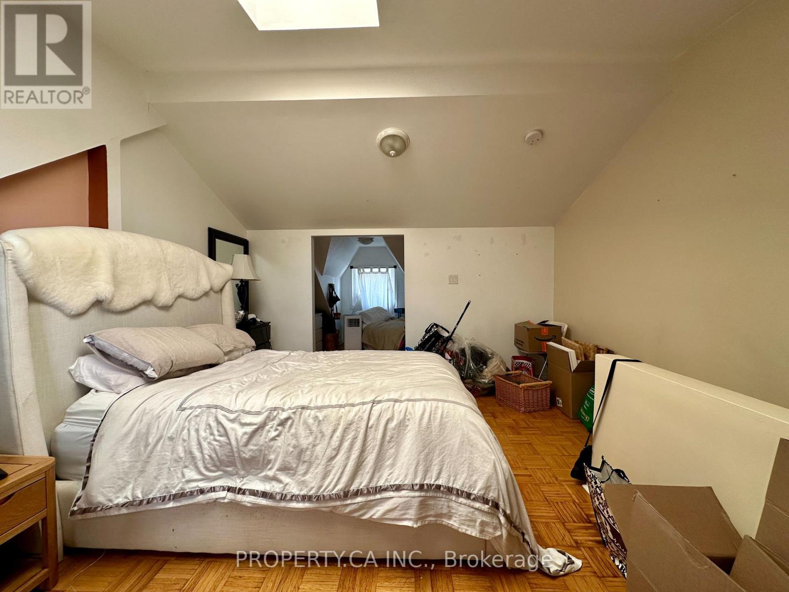 Upper - 129 Munro Street, Toronto, Ontario M4M 2B8 - Photo 13 - E13512364