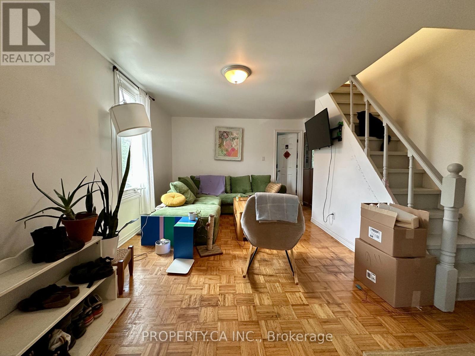 Upper - 129 Munro Street, Toronto, Ontario M4M 2B8 - Photo 5 - E13512364