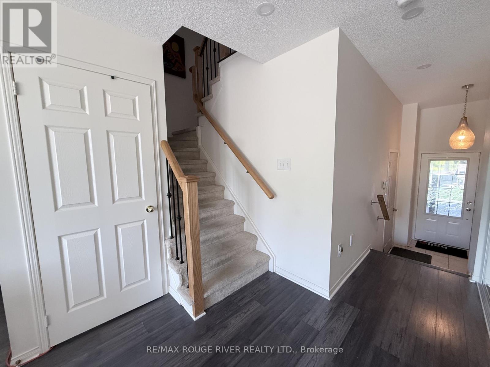 906 Audley Road N, Ajax, Ontario  L1Z 1W2 - Photo 9 - E13512504