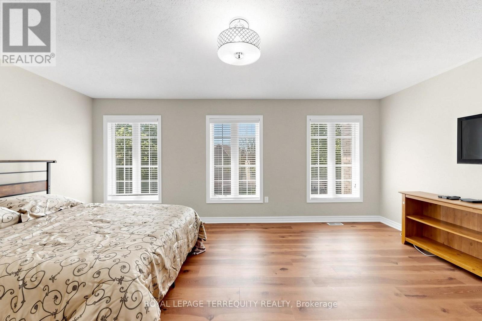 12 Ballantyne Drive, Ajax, Ontario  L1T 4H8 - Photo 27 - E13512796