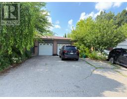 BACK UNIT - 54 ELGIN MILLS ROAD W, Richmond Hill, Ontario