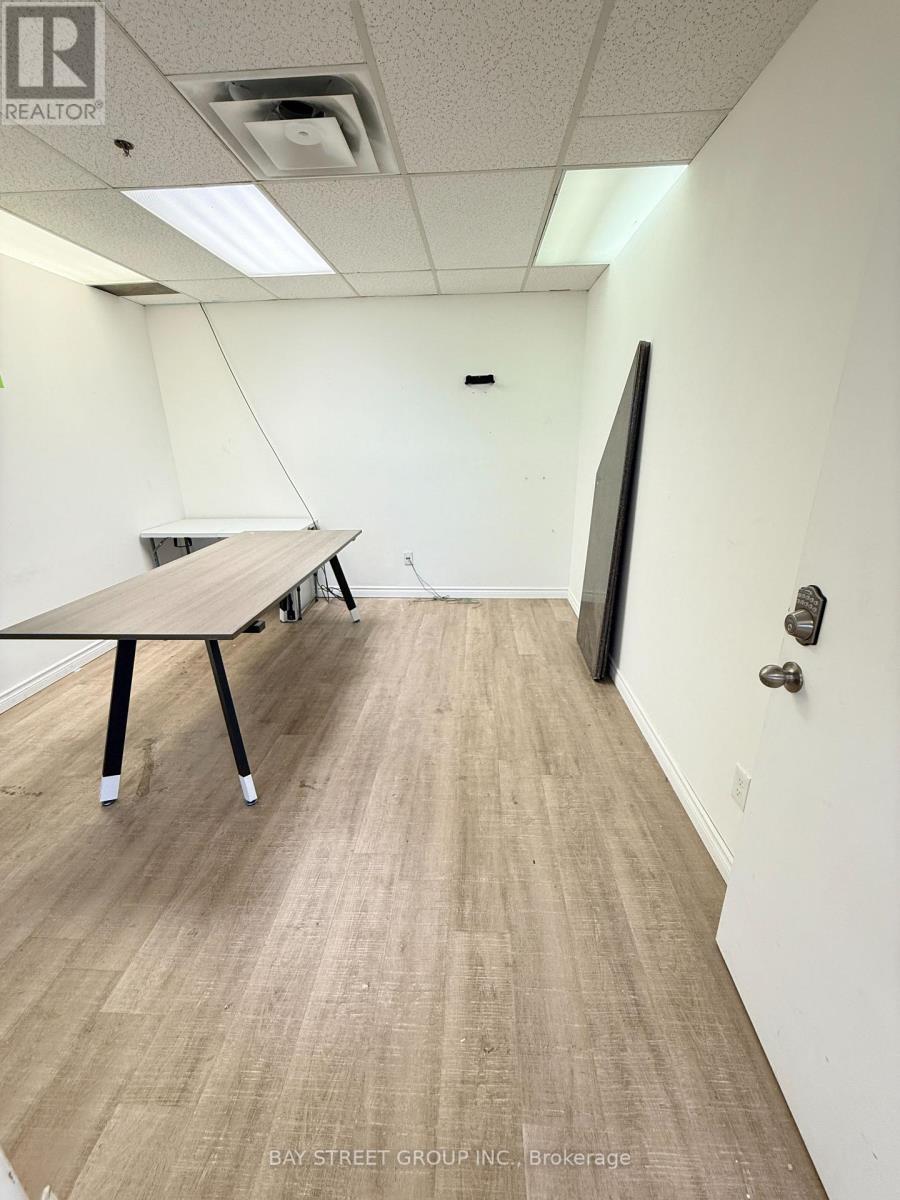 Unit 202 - 100 Steelcase Road E, Markham, Ontario  L3R 1E8 - Photo 14 - N13512540