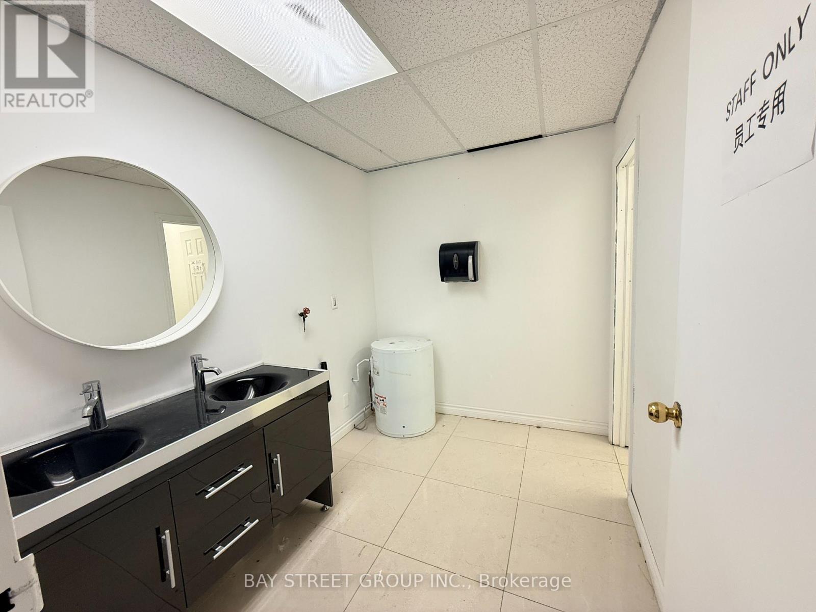 Unit 202 - 100 Steelcase Road E, Markham, Ontario  L3R 1E8 - Photo 16 - N13512540