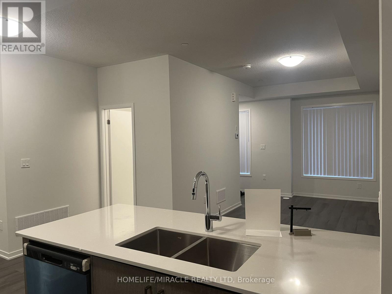 189 - 141 Honeycrisp Crescent, Vaughan, Ontario  L4K 0N7 - Photo 9 - N13512572
