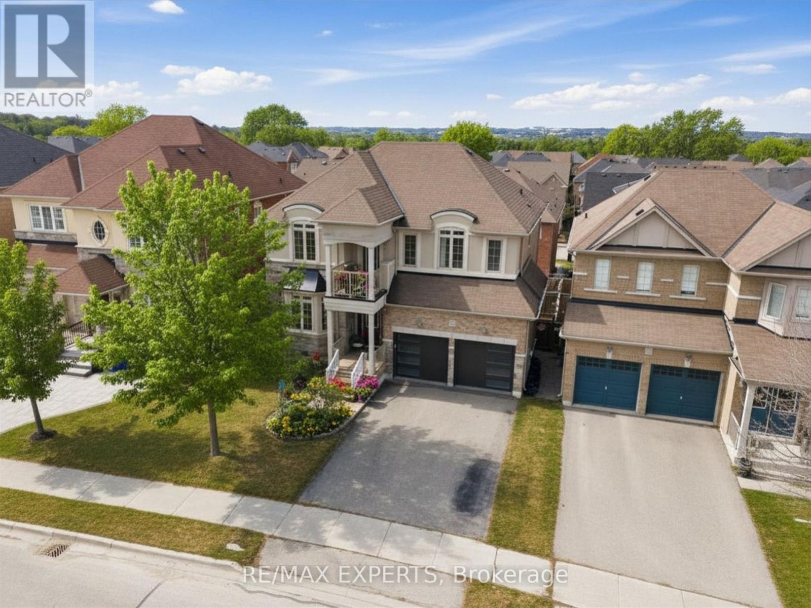 847 MEMORIAL CIRCLE, Newmarket, Ontario