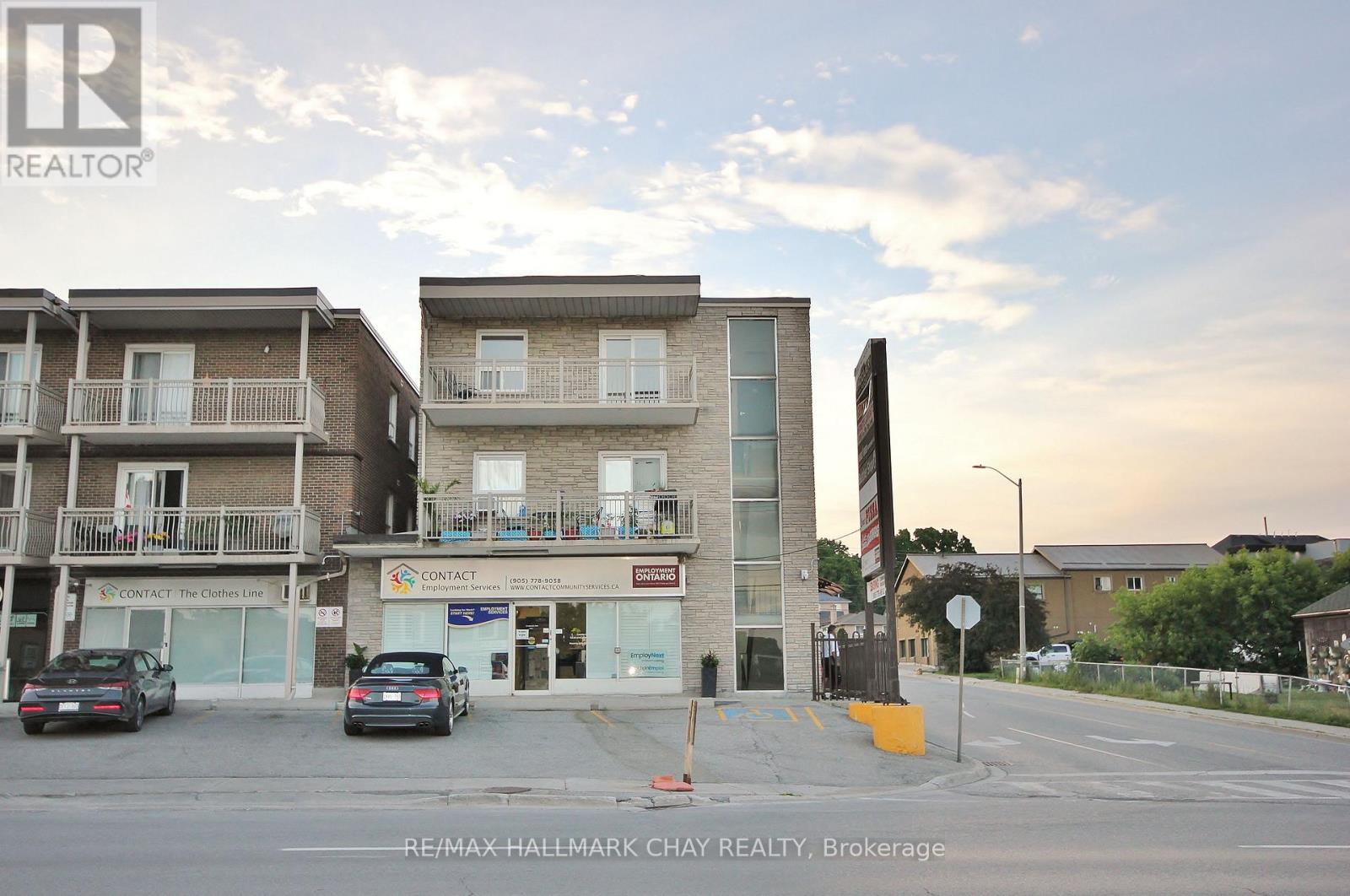 C3a - 95 Holland Street W, Bradford West Gwillimbury, Ontario  L3Z 1R8 - Photo 1 - N13512752