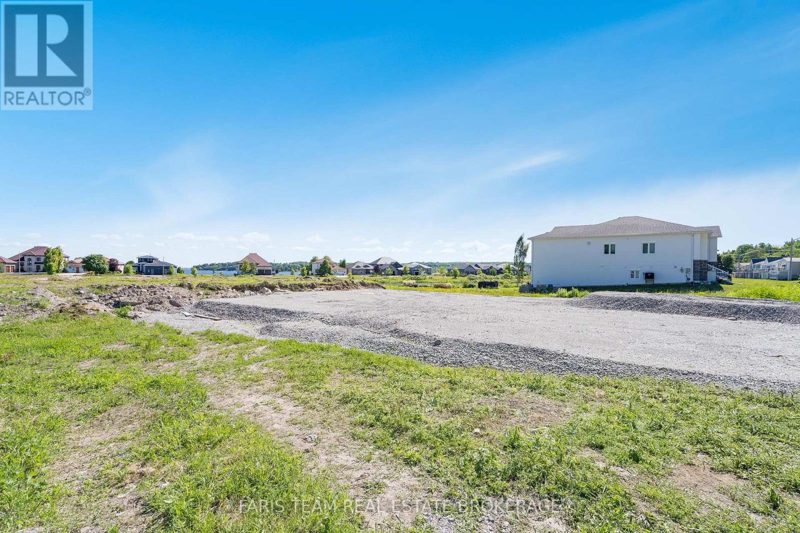 595 Taylor Drive, Midland, Ontario  L4R 5L9 - Photo 4 - S13512600