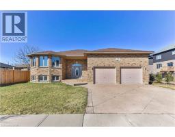 98 THOMAS Avenue, brantford, Ontario
