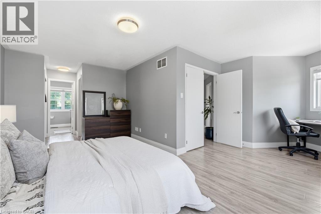 350 Saginaw Parkway, Cambridge, Ontario  N1T 1R8 - Photo 14 - 40844555