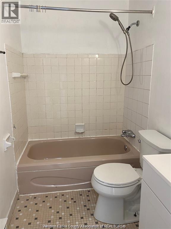 2476 Rivard Avenue Unit# 5, Windsor, Ontario  N8T 2H2 - Photo 6 - 26015813