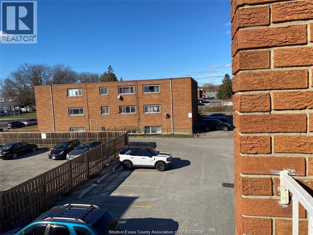 2476 Rivard Avenue Unit# 5, Windsor, Ontario  N8T 2H2 - Photo 9 - 26015813