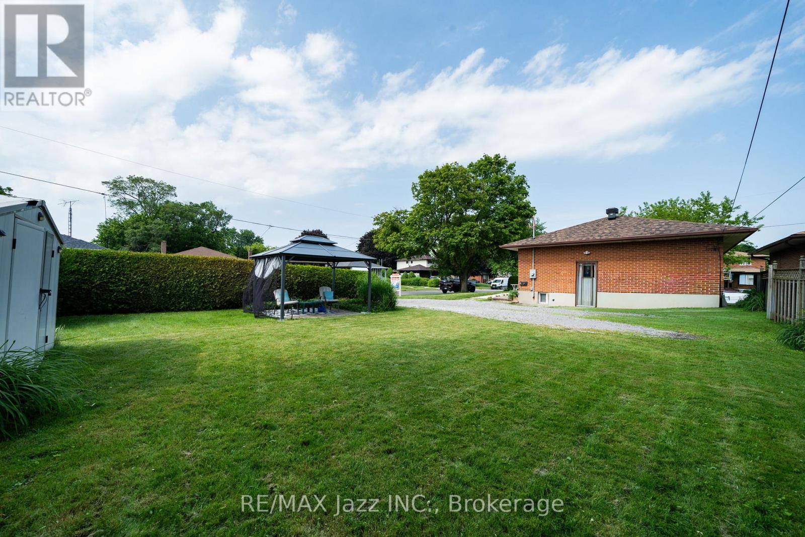 607 Gliddon Avenue, Oshawa, Ontario L1H 2A1 - Photo 6 - E13512922