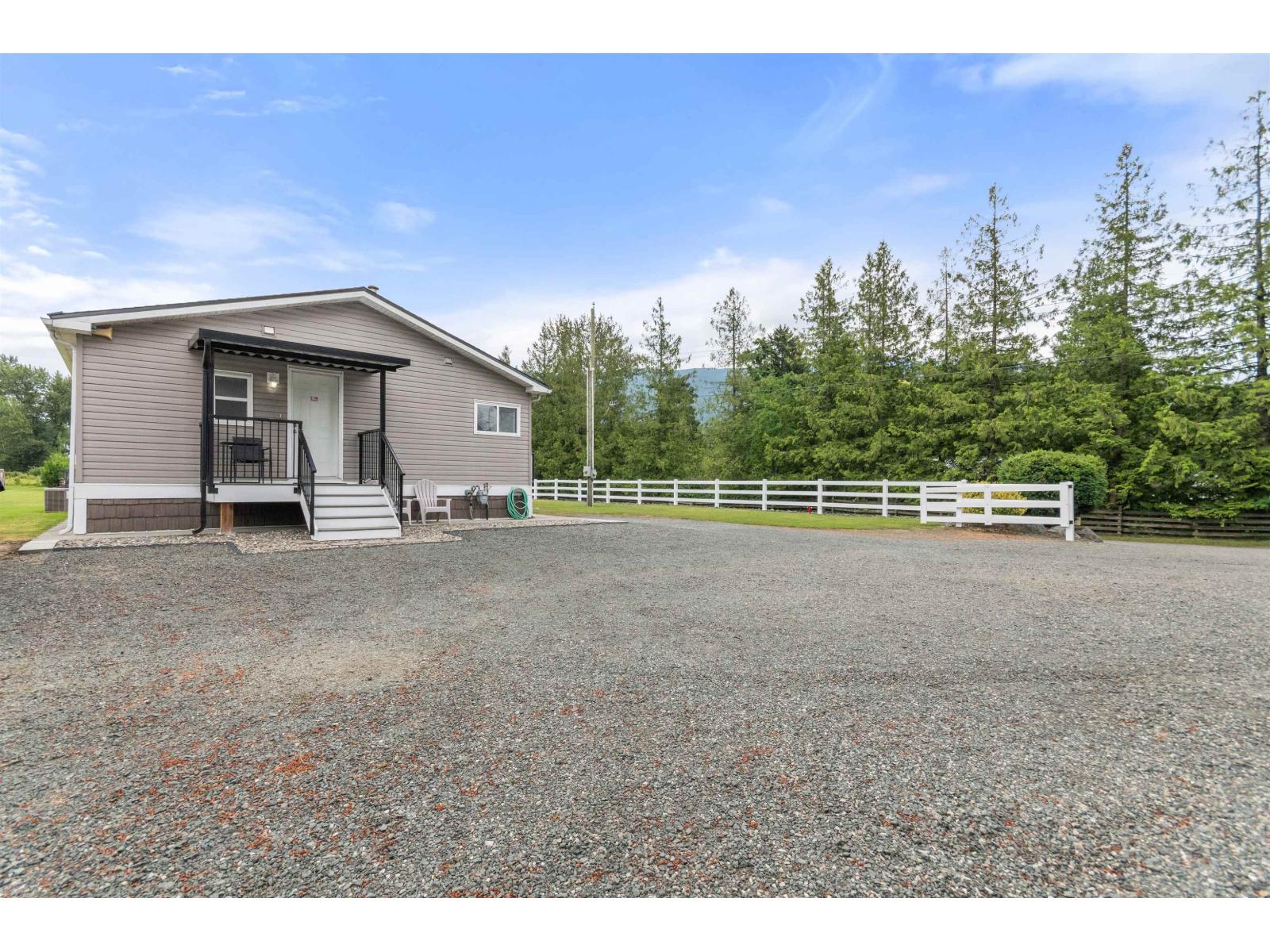 41725 Hare Avenue, Yarrow, Yarrow, British Columbia  V2R 5E9 - Photo 29 - R3141373