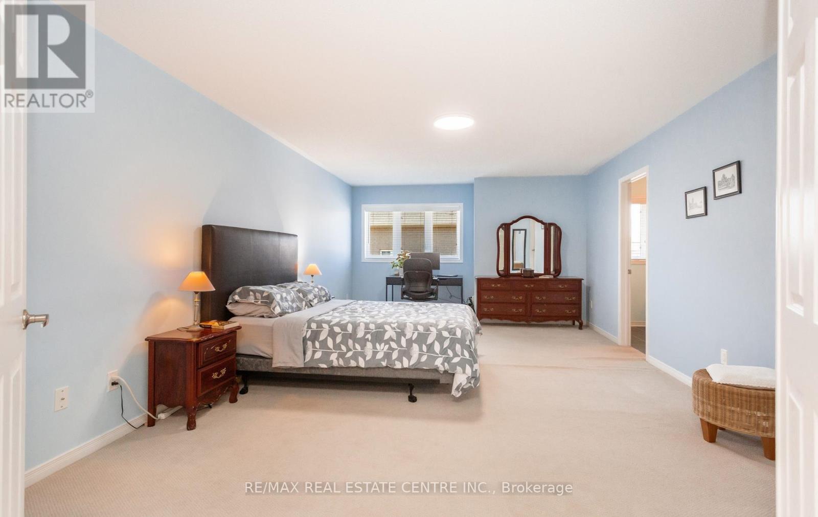 49 Teal Crest Circle, Brampton, Ontario  L6X 2Z5 - Photo 20 - W13512398