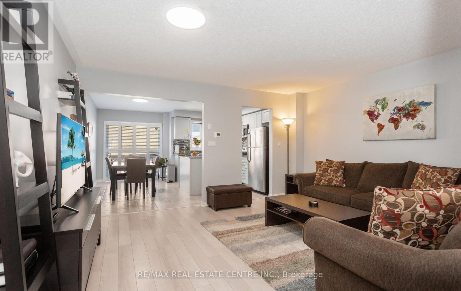49 Teal Crest Circle, Brampton, Ontario  L6X 2Z5 - Photo 8 - W13512398