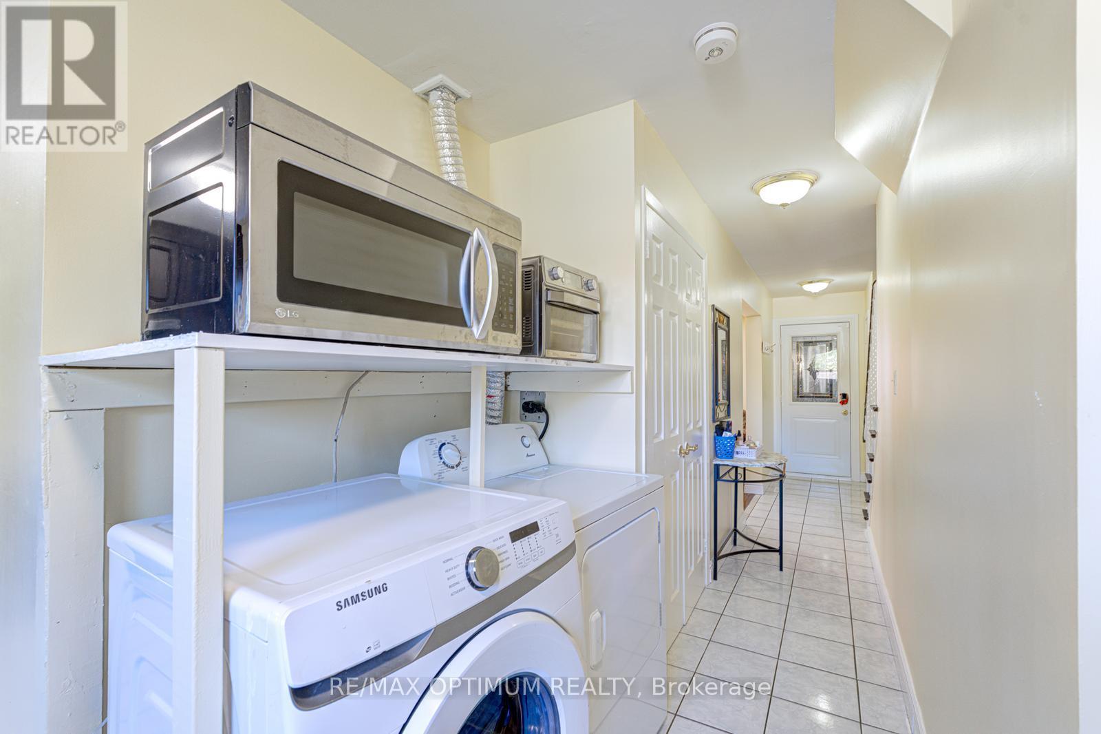 21 Juniper Crescent, Brampton, Ontario  L6S 1J9 - Photo 17 - W13512400