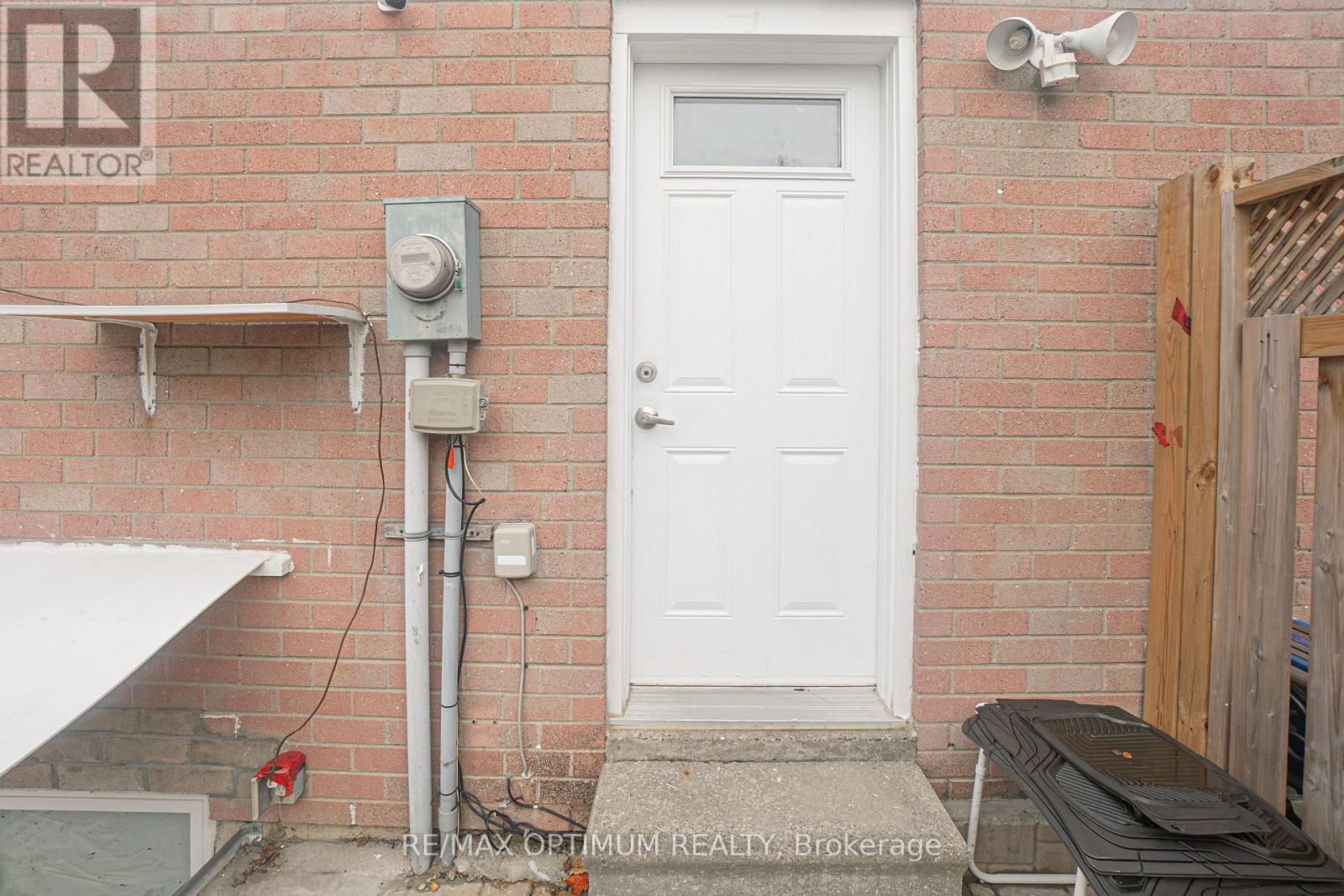 21 Juniper Crescent, Brampton, Ontario  L6S 1J9 - Photo 27 - W13512400