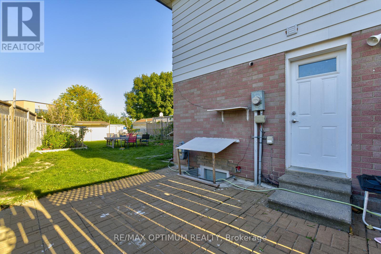 21 Juniper Crescent, Brampton, Ontario  L6S 1J9 - Photo 33 - W13512400