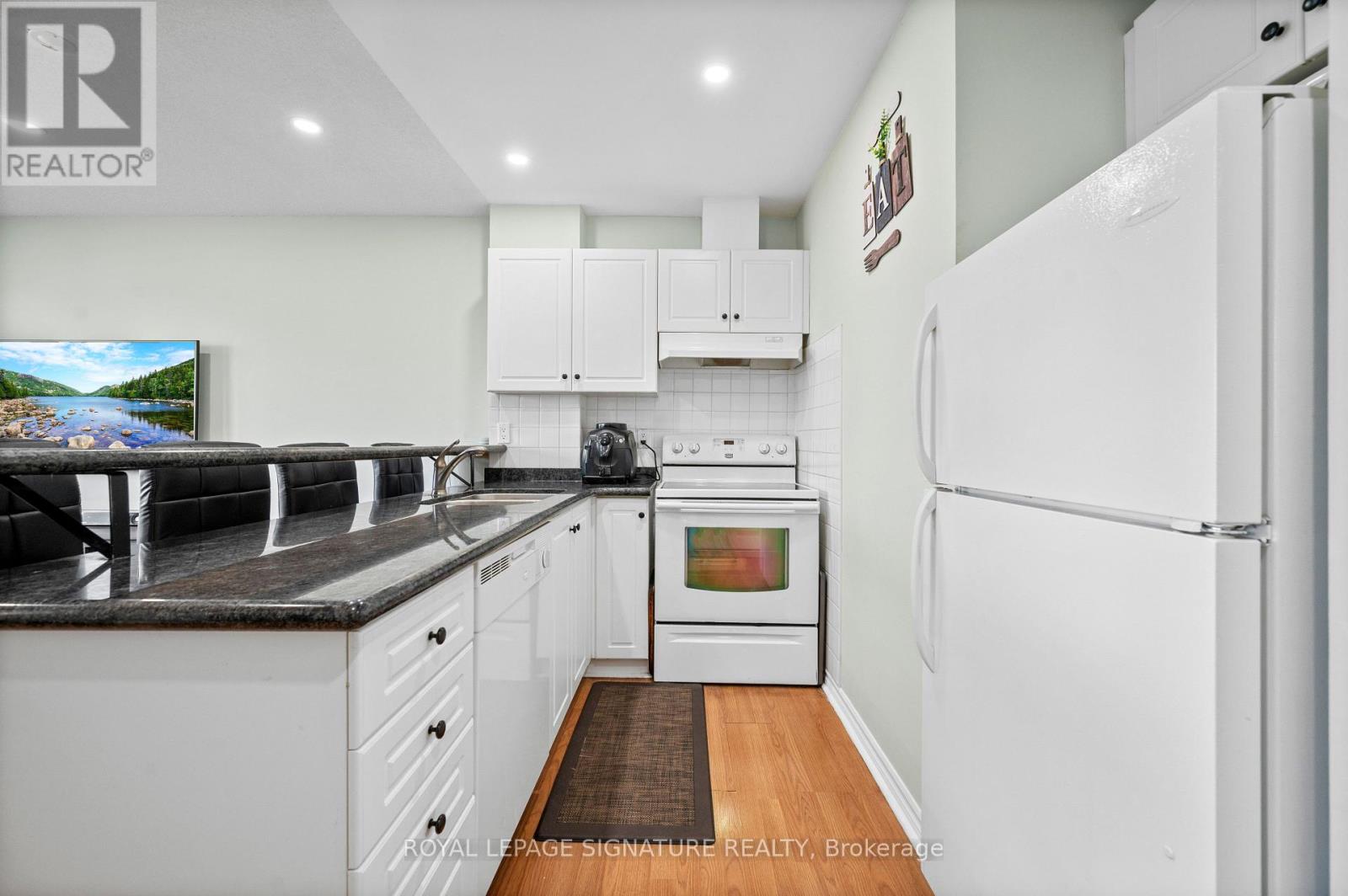 205 - 3 Dayspring Circle, Brampton, Ontario  L6P 1B7 - Photo 17 - W13512468