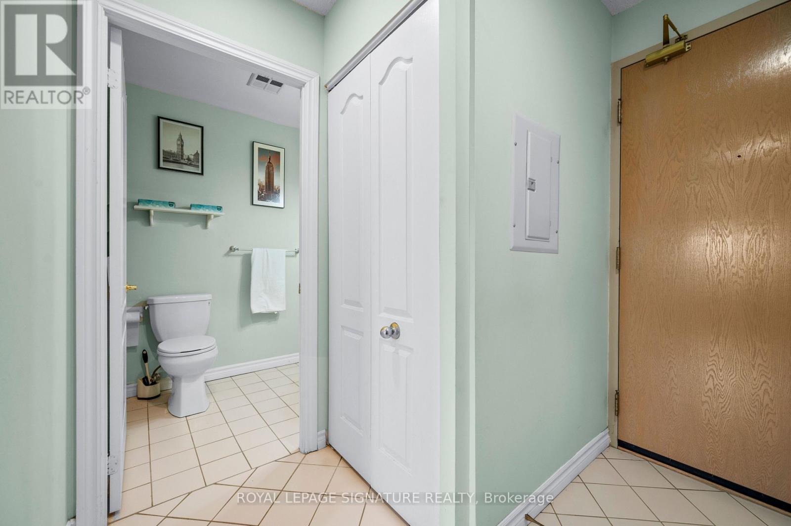 205 - 3 Dayspring Circle, Brampton, Ontario  L6P 1B7 - Photo 28 - W13512468