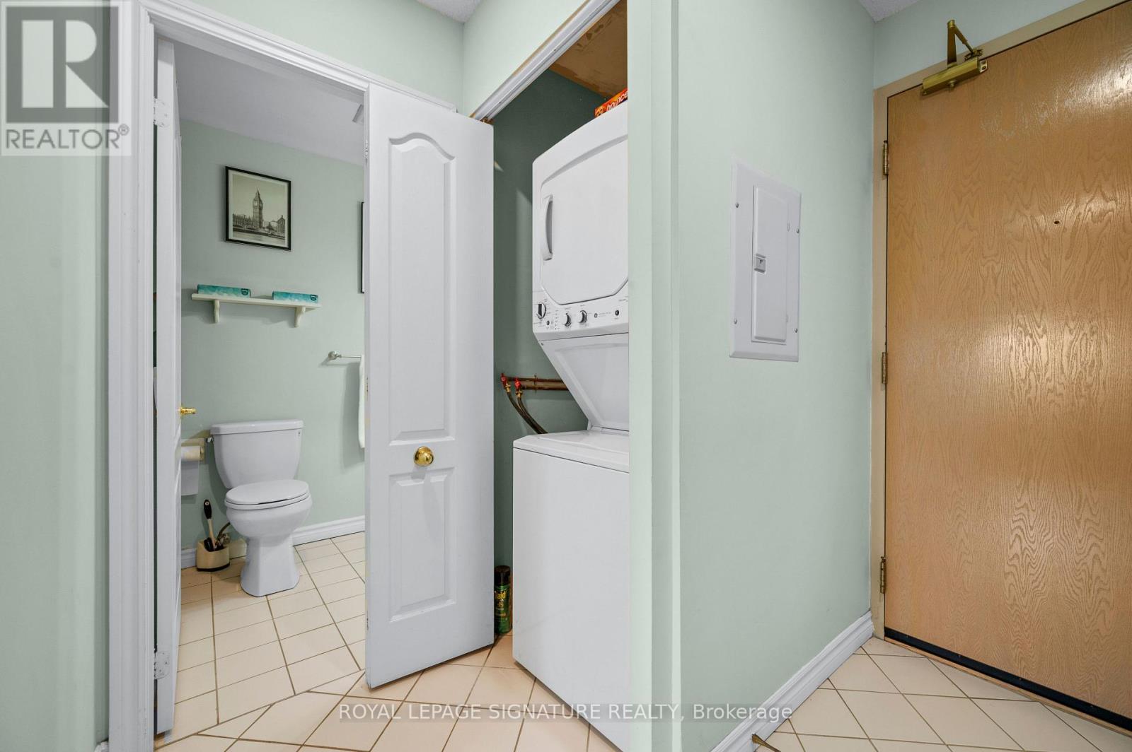 205 - 3 Dayspring Circle, Brampton, Ontario  L6P 1B7 - Photo 29 - W13512468