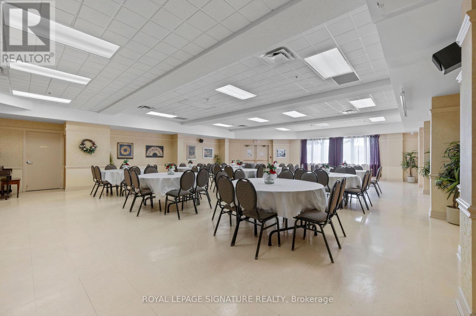 205 - 3 Dayspring Circle, Brampton, Ontario  L6P 1B7 - Photo 37 - W13512468