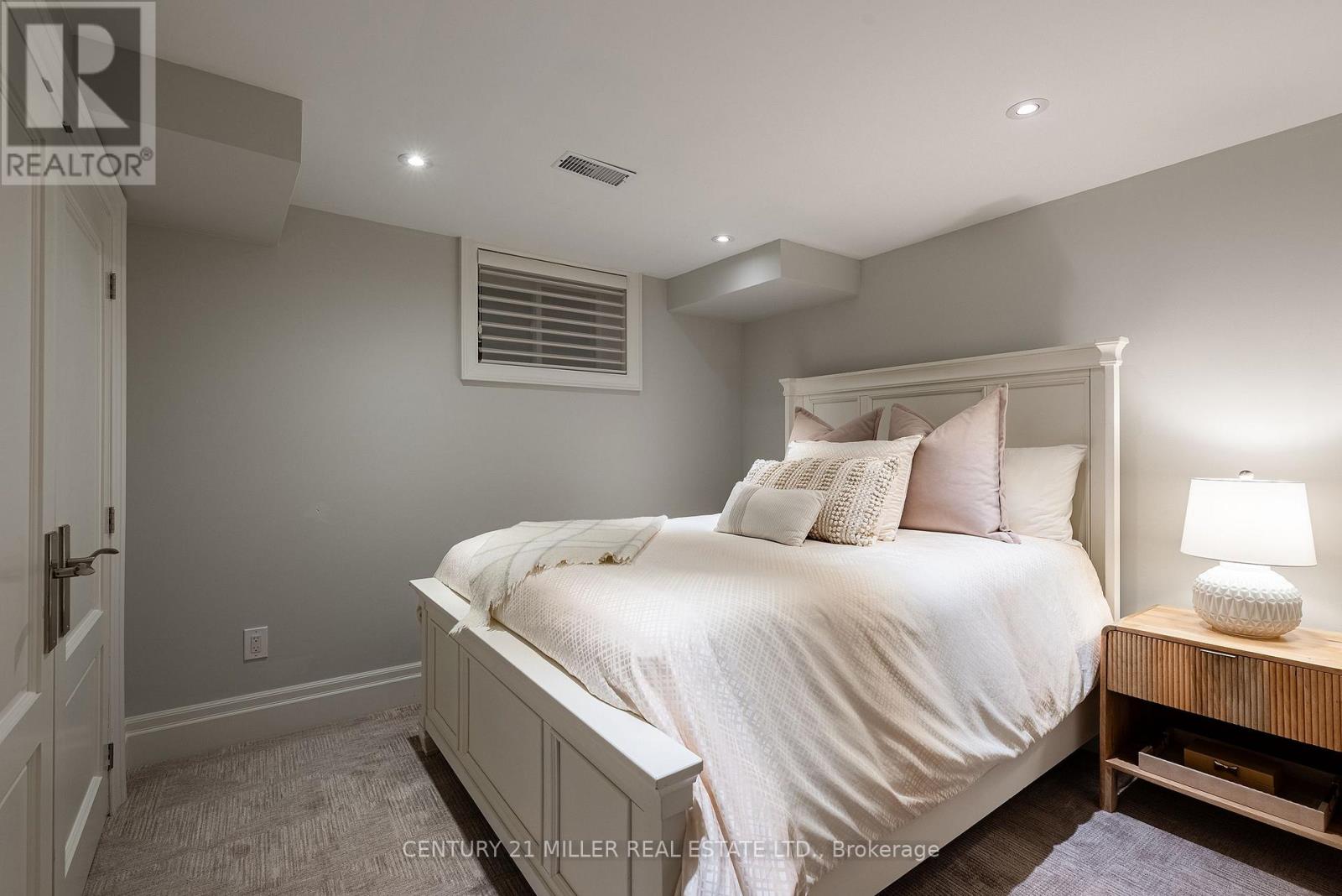 27 Wilson Street, Oakville, Ontario  L6K 3G2 - Photo 37 - W13512488