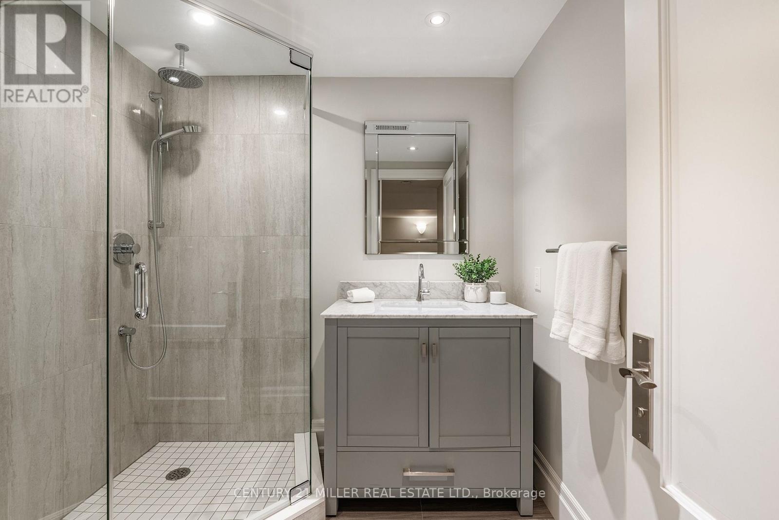 27 Wilson Street, Oakville, Ontario  L6K 3G2 - Photo 38 - W13512488