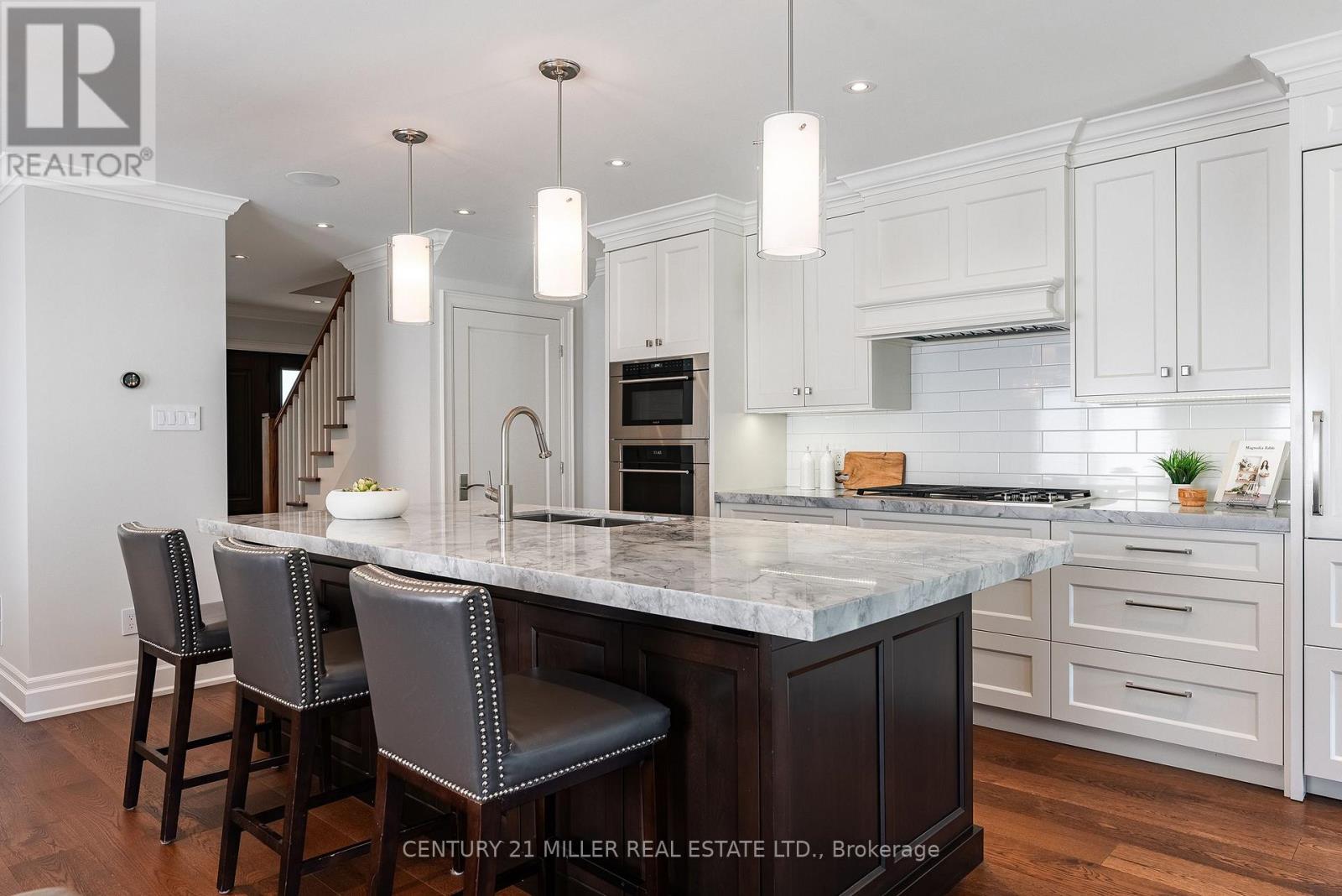 27 Wilson Street, Oakville, Ontario  L6K 3G2 - Photo 8 - W13512488
