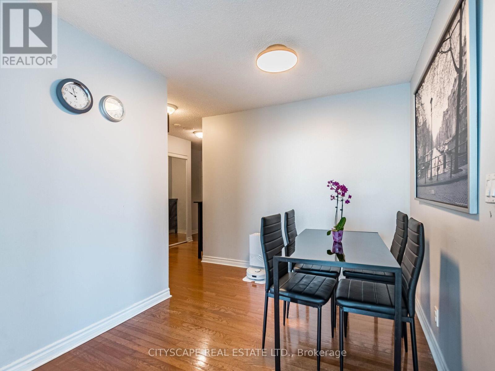 2111 - 1 Elm Drive W, Mississauga, Ontario  L5B 4M1 - Photo 10 - W13512578