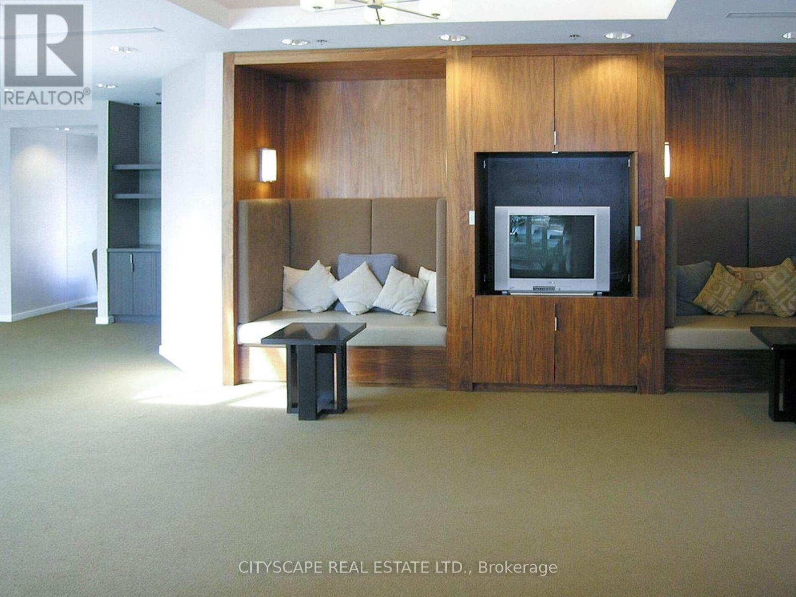 2111 - 1 Elm Drive W, Mississauga, Ontario  L5B 4M1 - Photo 40 - W13512578