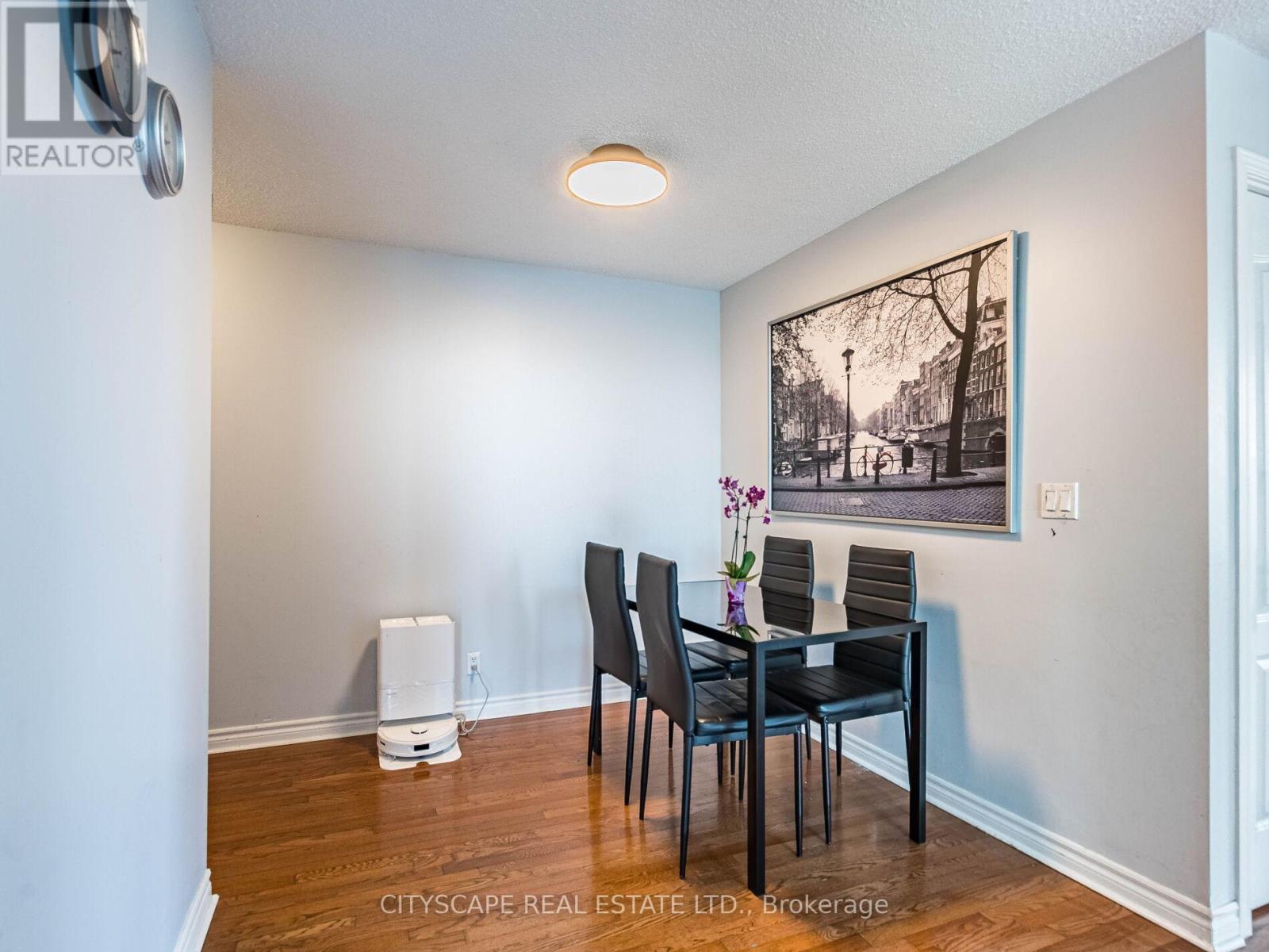 2111 - 1 Elm Drive W, Mississauga, Ontario  L5B 4M1 - Photo 8 - W13512578