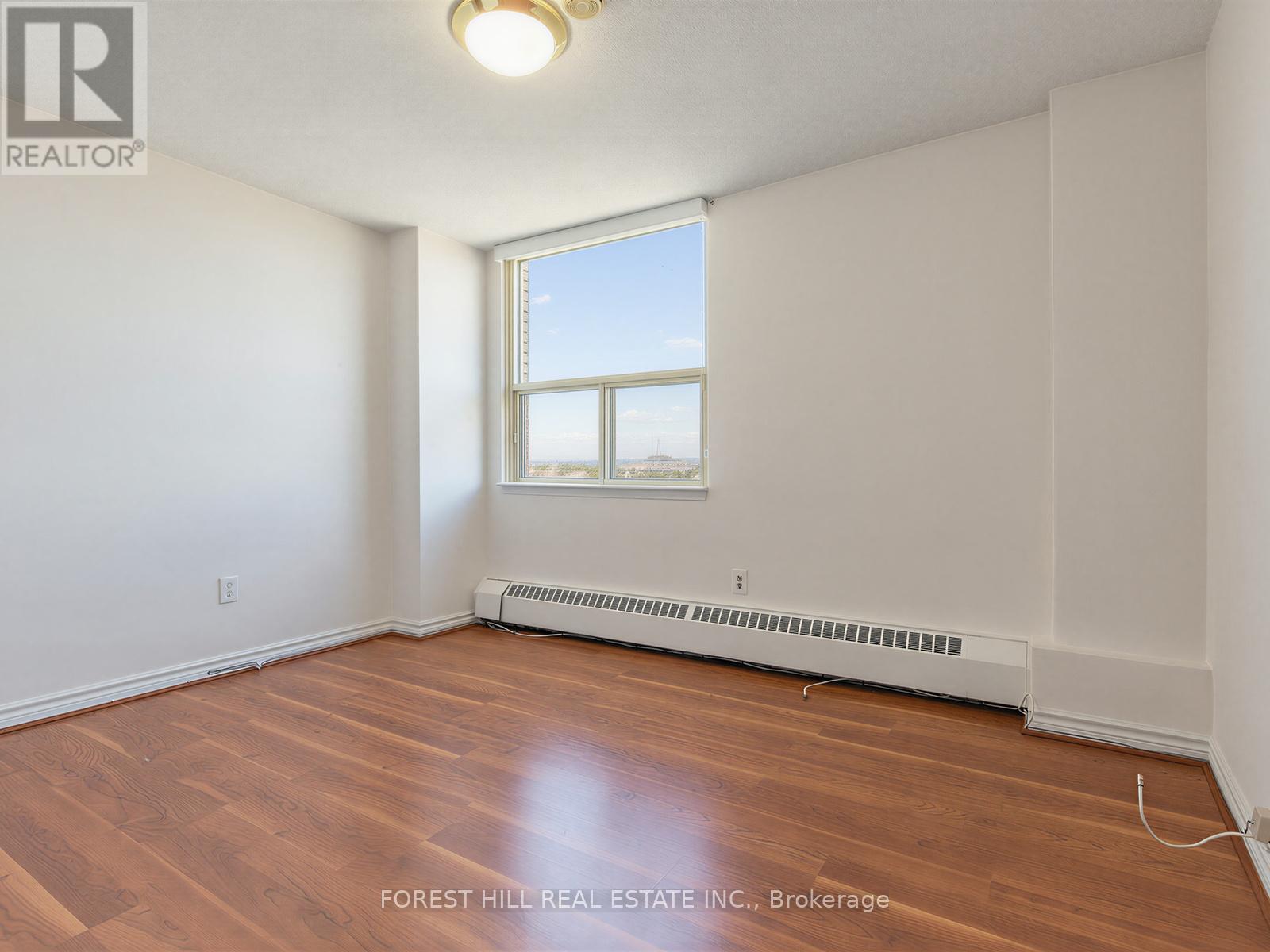 2212 - 155 Marlee Avenue, Toronto, Ontario  M6B 4B5 - Photo 17 - W13512686