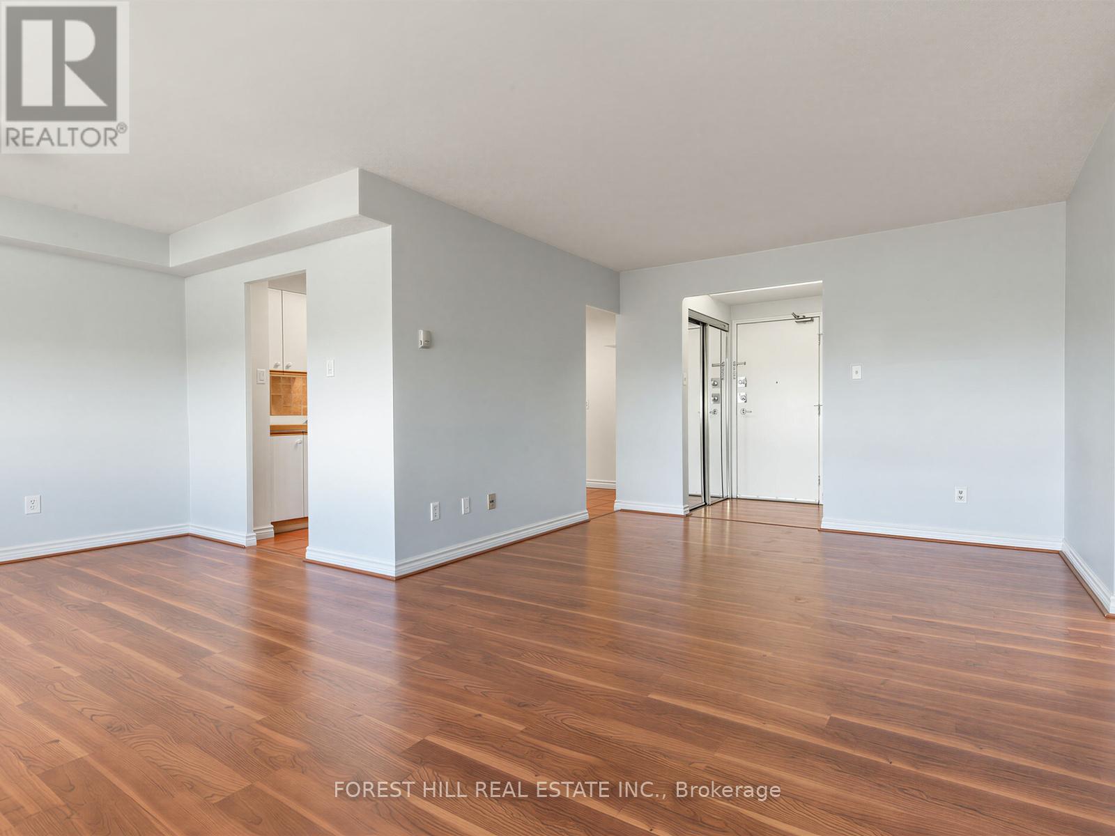 2212 - 155 Marlee Avenue, Toronto, Ontario  M6B 4B5 - Photo 3 - W13512686