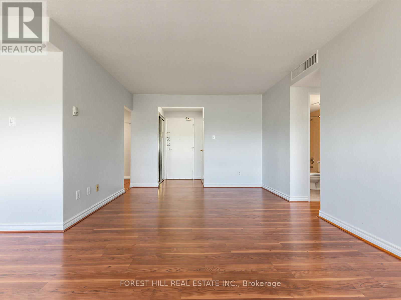 2212 - 155 Marlee Avenue, Toronto, Ontario  M6B 4B5 - Photo 6 - W13512686