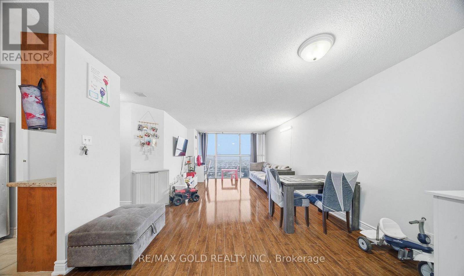 1112 - 35 Trailwood Drive, Mississauga, Ontario  L4Z 3L6 - Photo 6 - W13512770