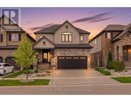 33 VIC CHAMBERS PLACE, Brant, Ontario