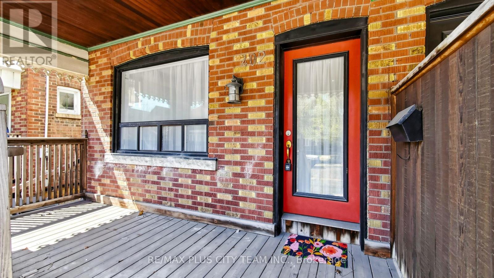 402 Woodbine Avenue, Toronto, Ontario  M4L 3P6 - Photo 20 - E13500792