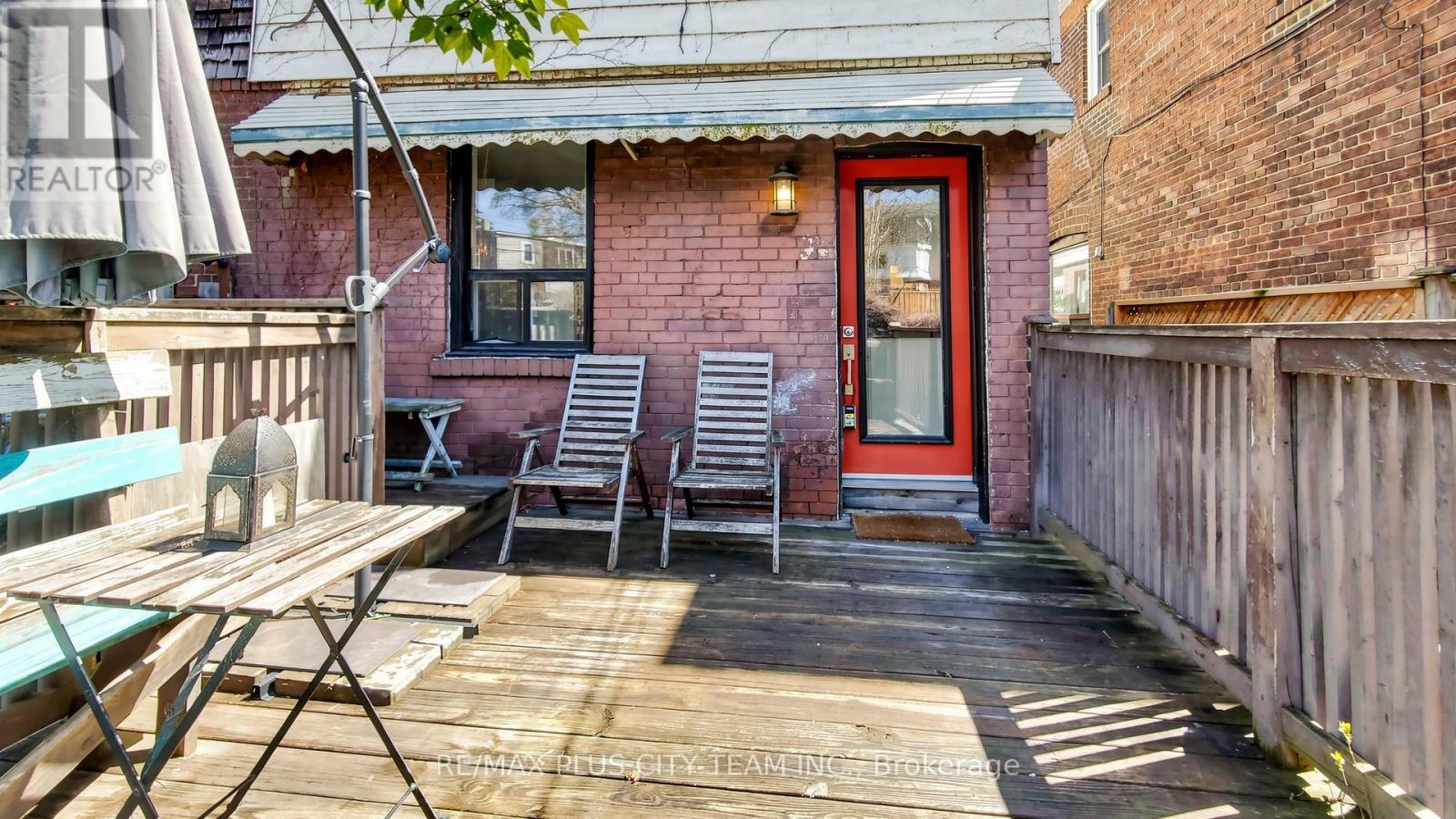 402 Woodbine Avenue, Toronto, Ontario  M4L 3P6 - Photo 26 - E13500792
