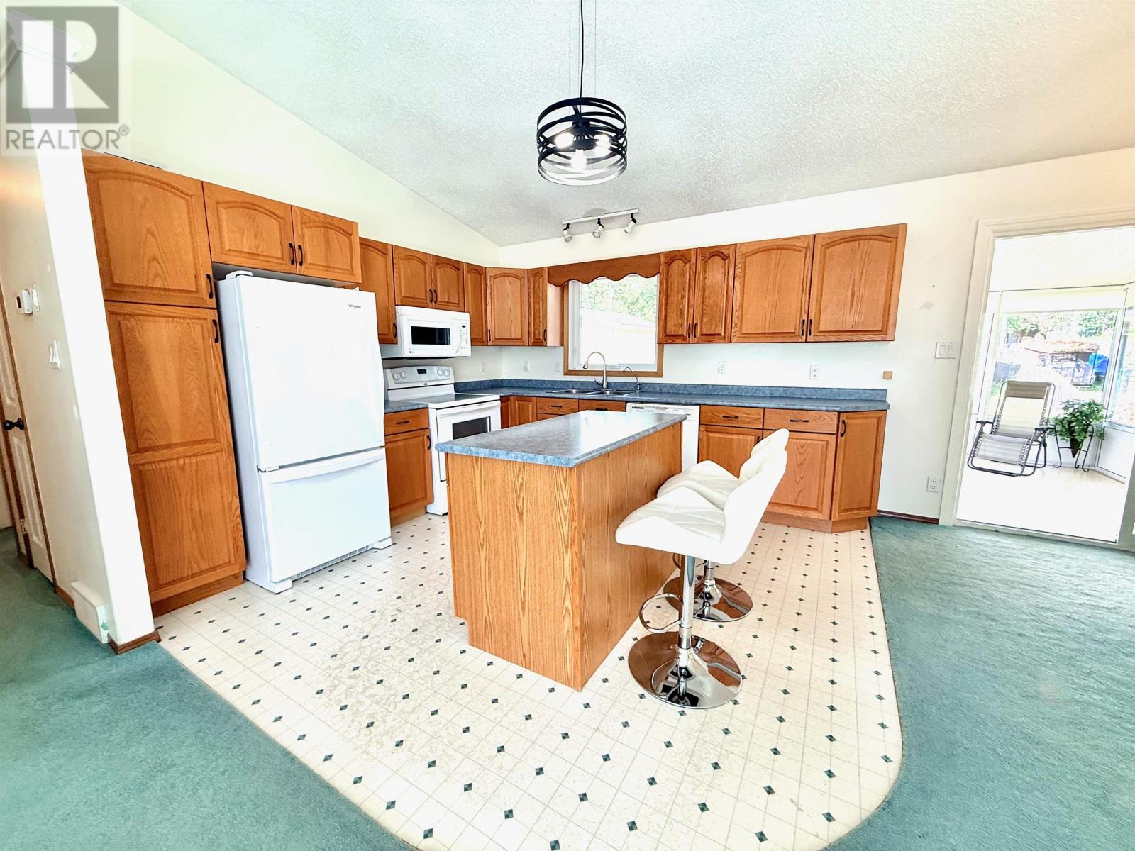 404 Main Street, Keewatin, Ontario  P0X 1C0 - Photo 5 - TB2601765