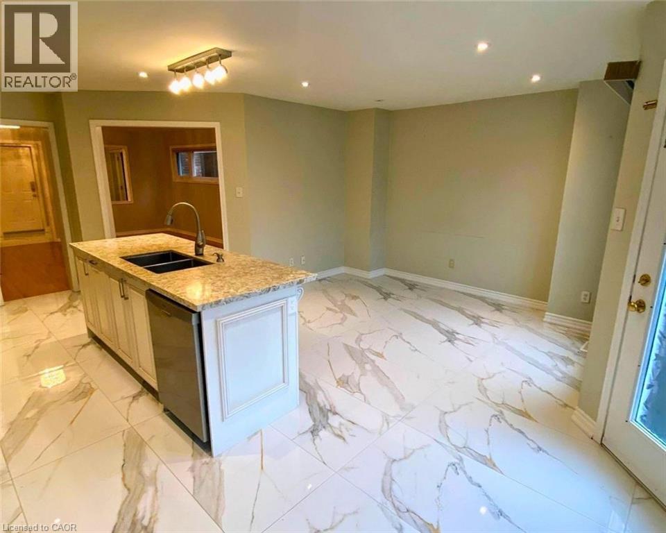3824 Milkwood Crescent, Mississauga, Ontario  L5N 8H4 - Photo 7 - 40844369