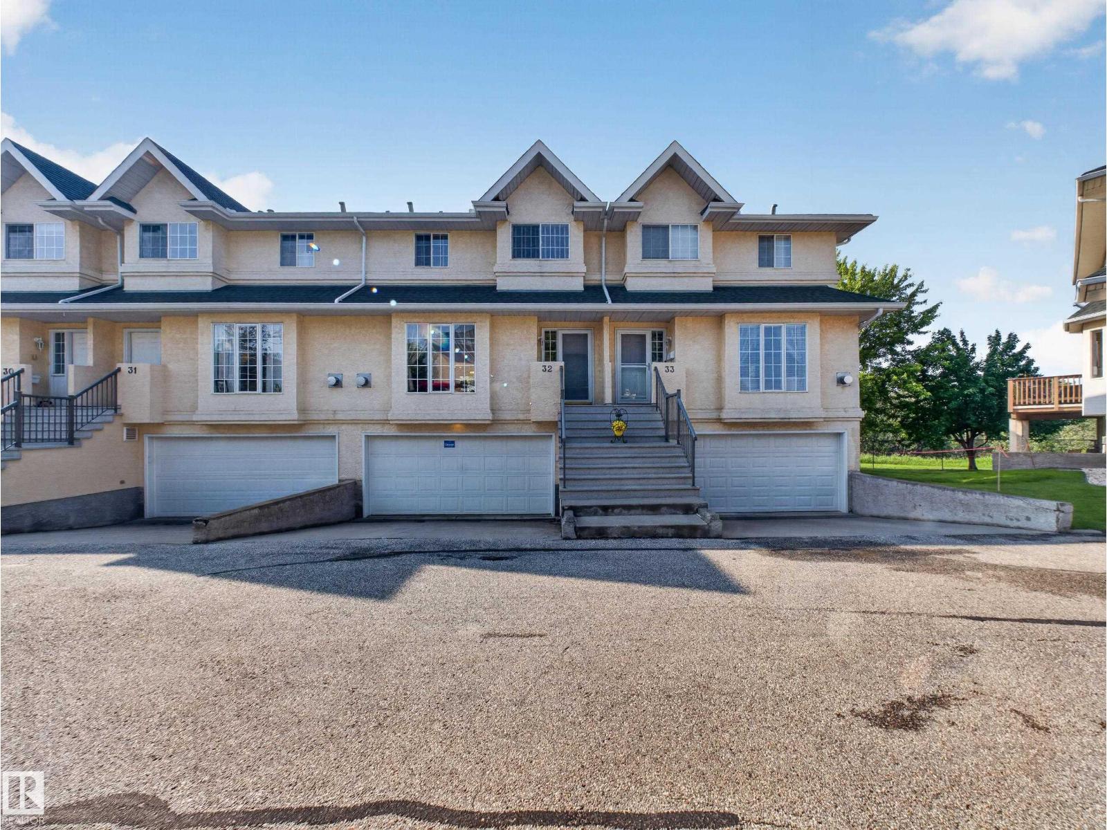 #32 2419 133 Av NW, Edmonton, Alberta  T5A 5A5 - Photo 2 - E4496660