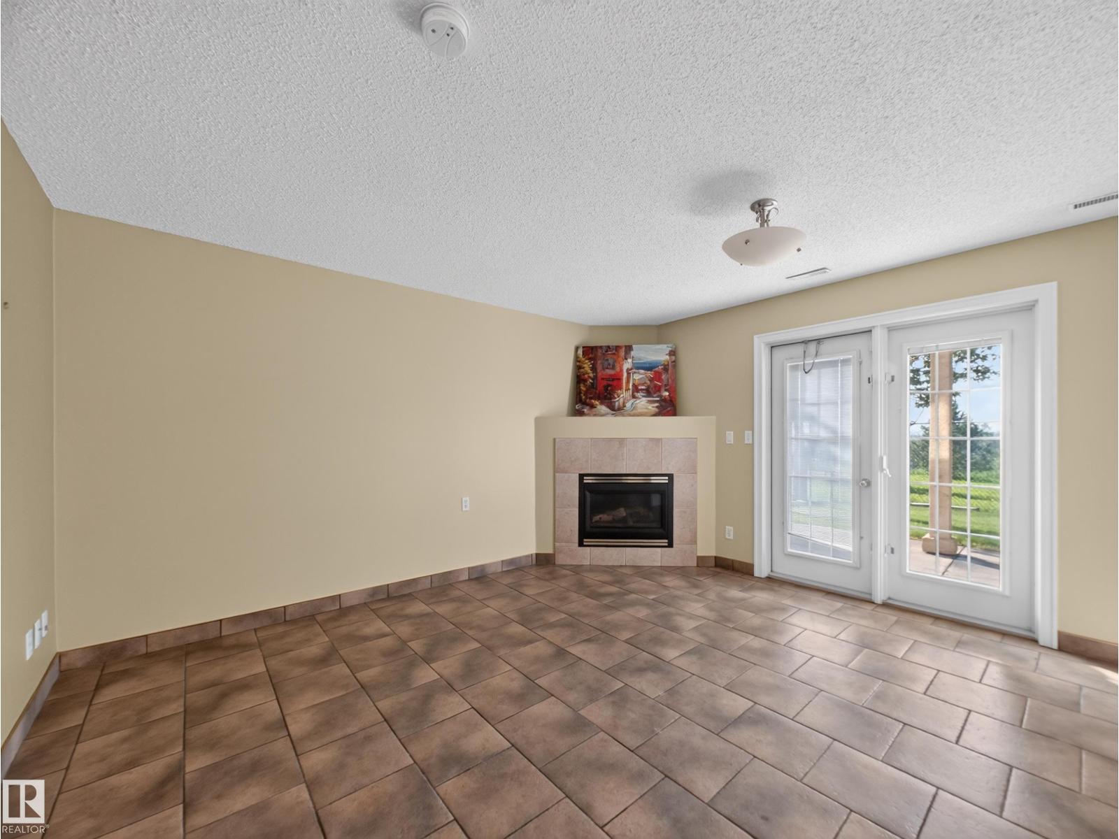 #32 2419 133 Av NW, Edmonton, Alberta  T5A 5A5 - Photo 49 - E4496660