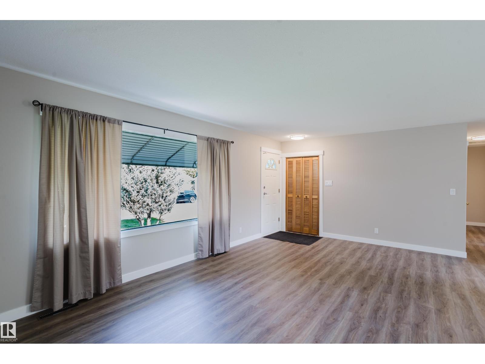 102 Pine St, Sherwood Park, Alberta  T8A 1G8 - Photo 4 - E4496659