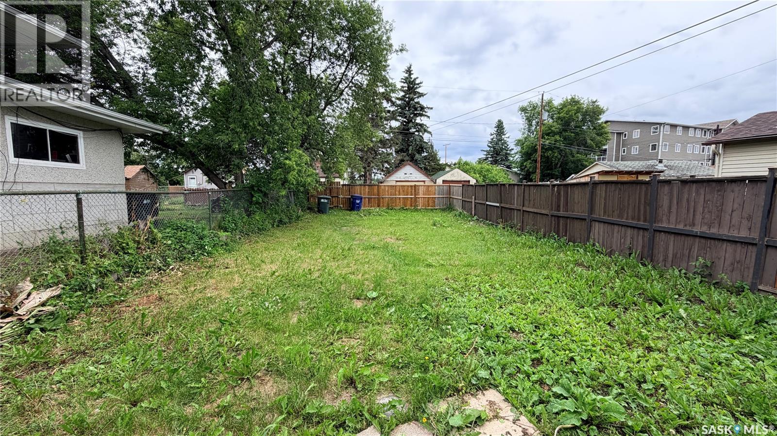 310 6th Street E, Prince Albert, Saskatchewan  S6V 0N1 - Photo 6 - SK041090