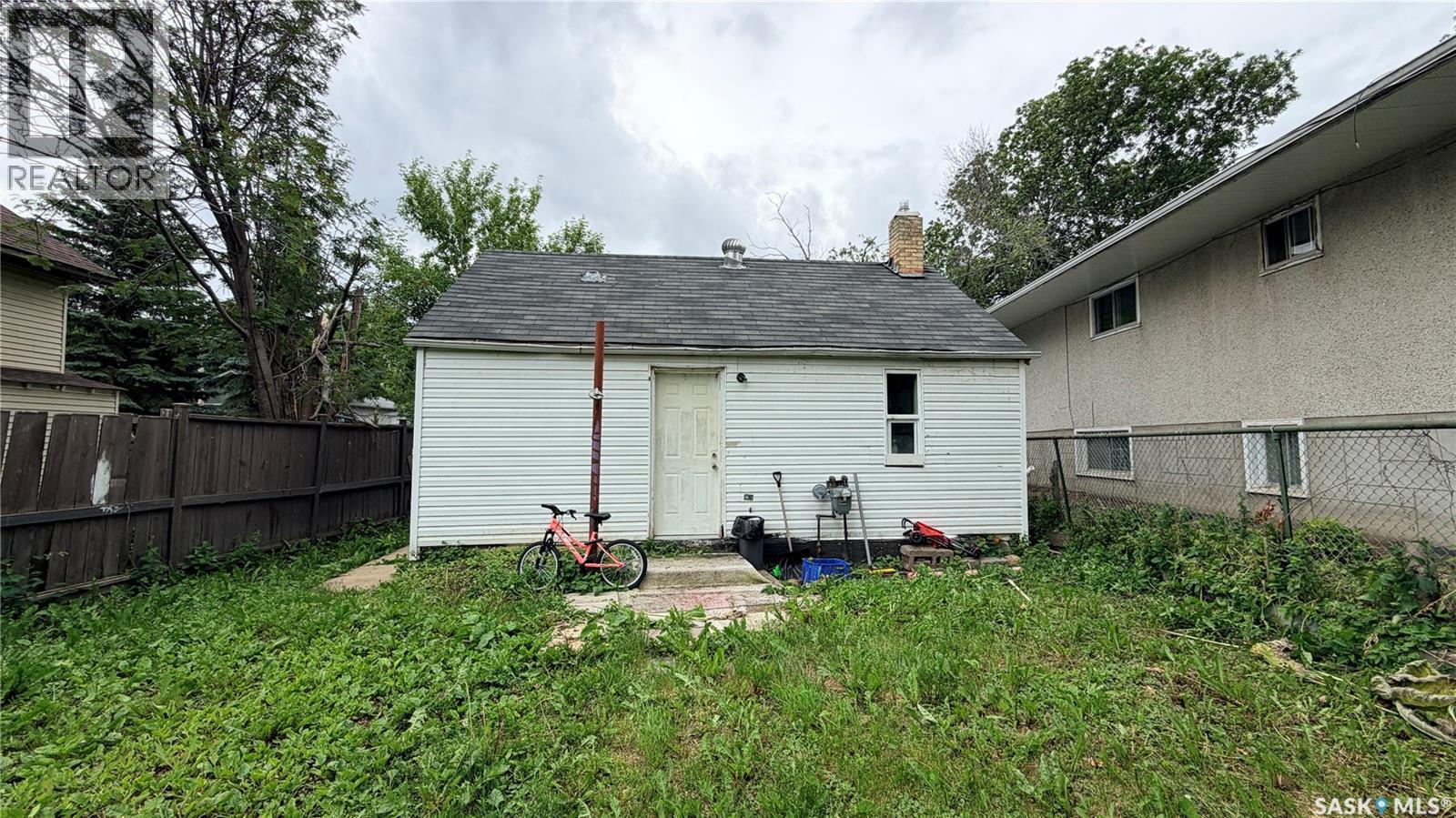 310 6th Street E, Prince Albert, Saskatchewan  S6V 0N1 - Photo 7 - SK041090